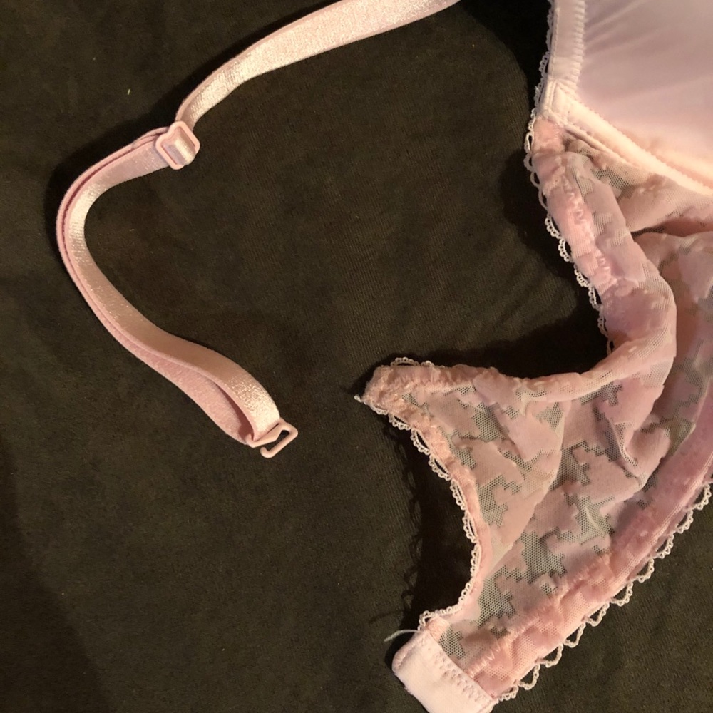 VS bra - Picture 5 of 6